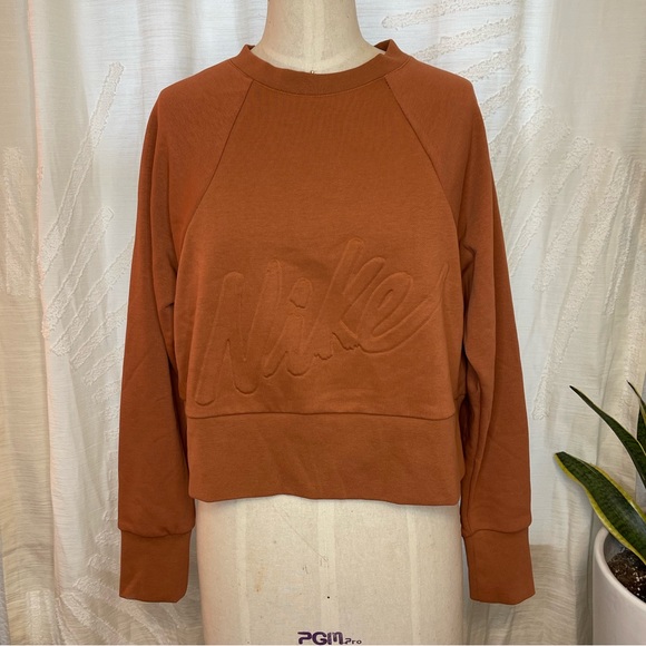 Cropped Nike crewneck sweatshirt - Picture 1 of 7